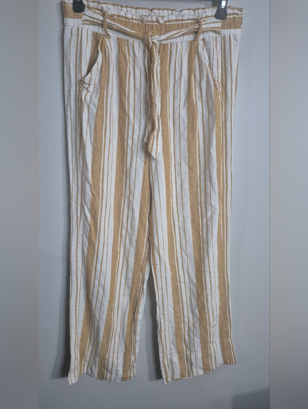 Rewind White & Tan Vertical Stripe Wide Leg Pants Size Large